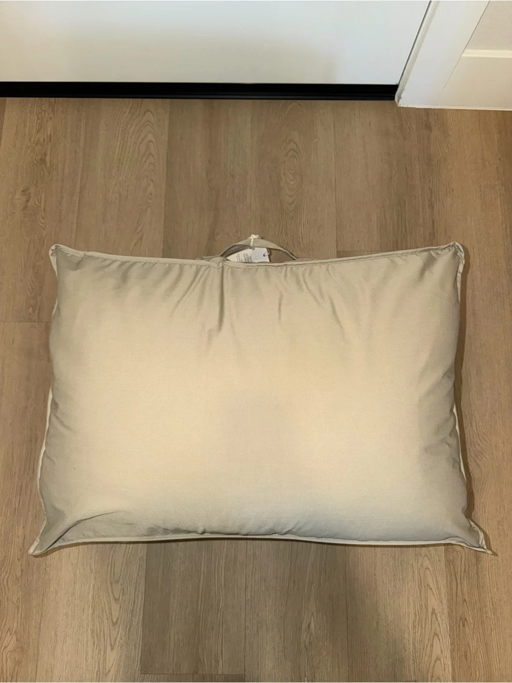 Boll & Branch down alternative duvet insert lightweight king/ california king